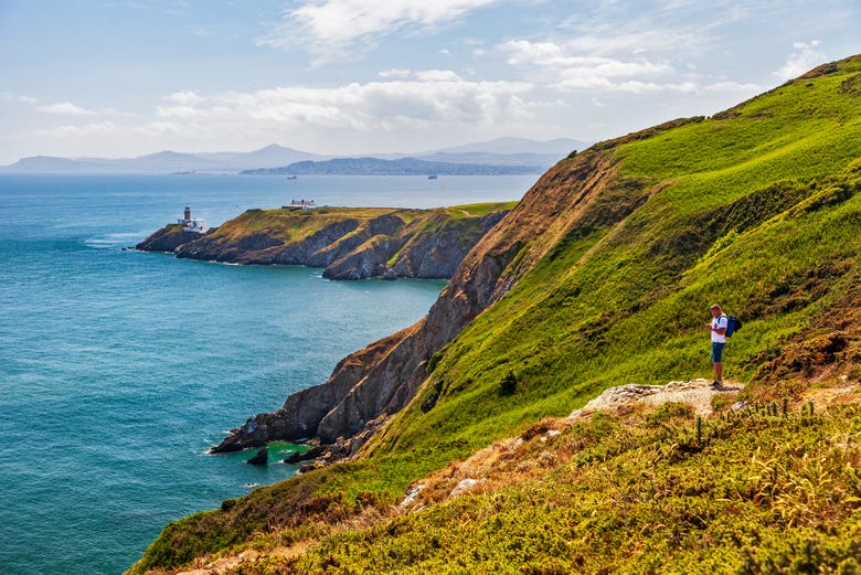 Touring the cliffs of the Howth Peninsula